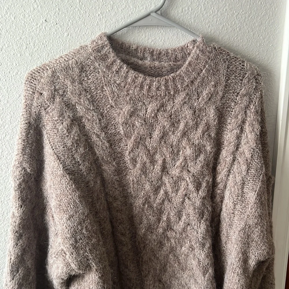 Oversized sweater - Picture 2 of 3